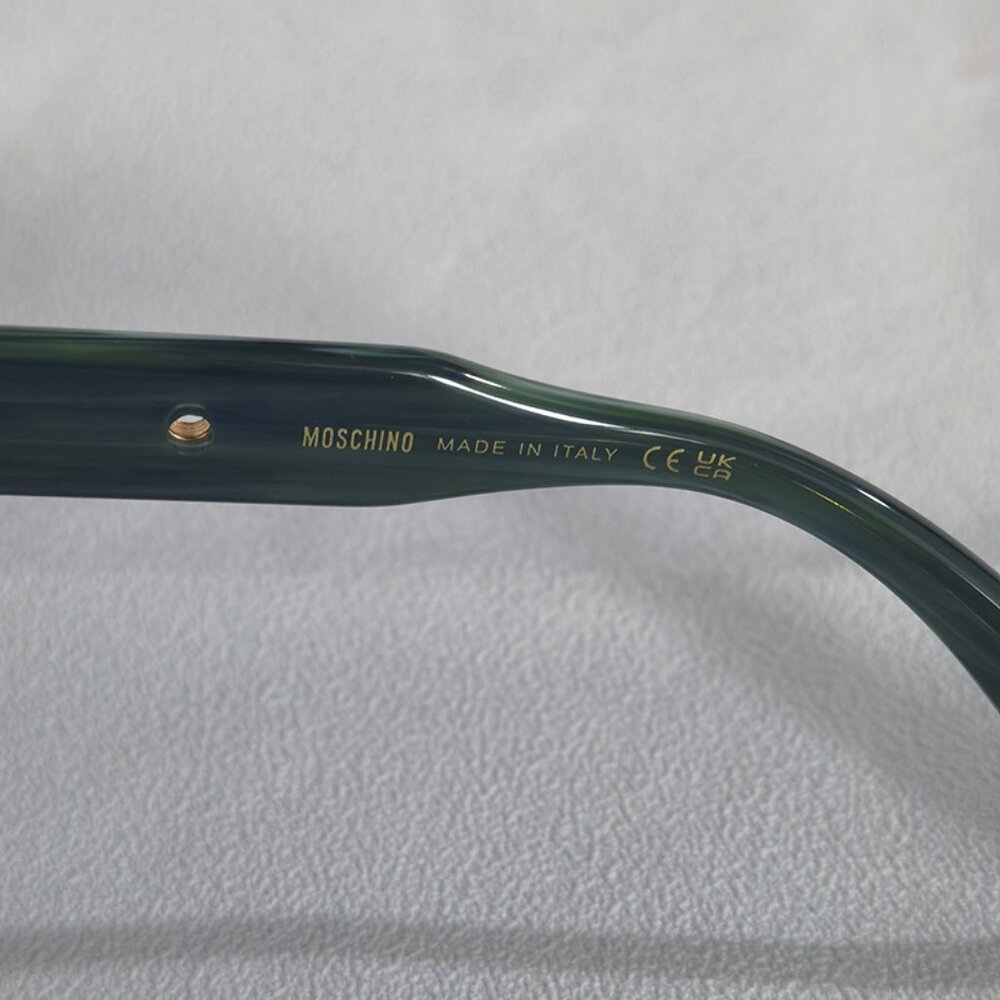 Moschino Green Gradient Sunglasses For Men And Women - Picture 7 of 10